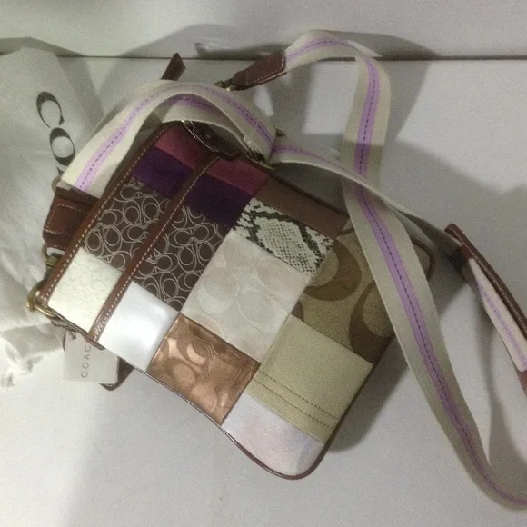 Patchwork Cross-body Bag - Picture 4 of 6